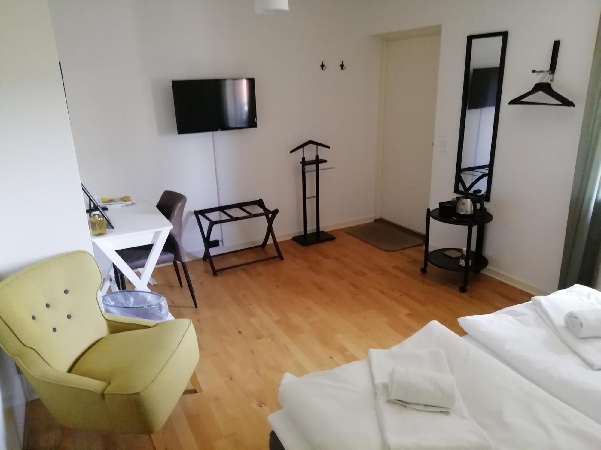 Den Gamle Kro Ved Gram Slot Esterno foto